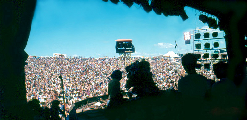 Admin_thumb_nambassa-1979-main-stage